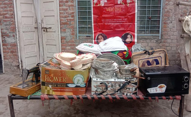 Wedding Gifts Delivered to Narowal District in Punjab